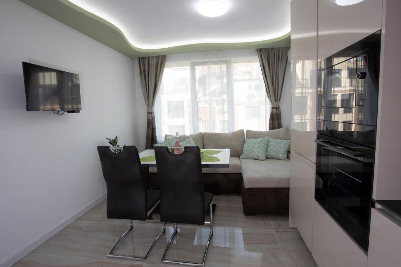 Апартамент За Гости Ивви-2 Apartment Burgas Exterior photo